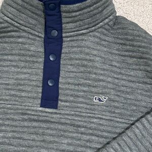Vineyard Vines Men's quilted 1/4 snap pullover